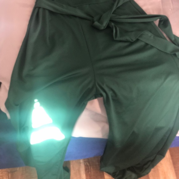 Sexy Sleeveless V-Neck One piece - Picture 5 of 5